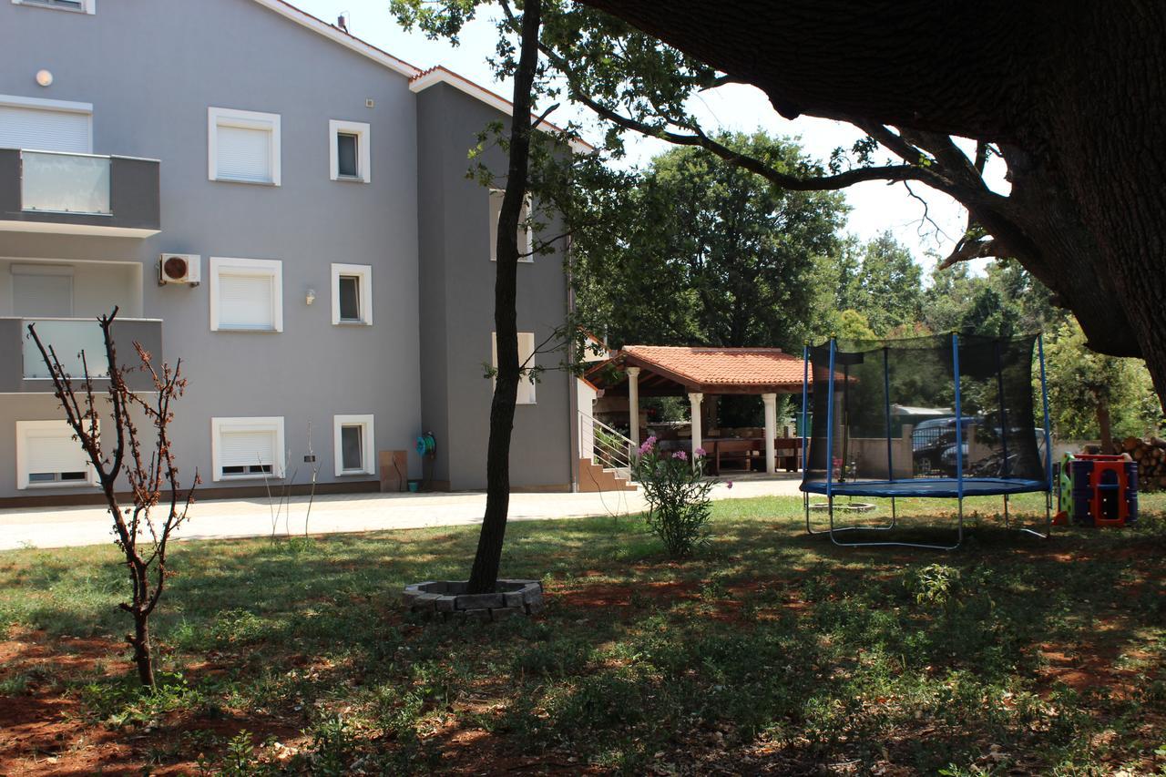 Apartments Barbic Medulin Exteriör bild